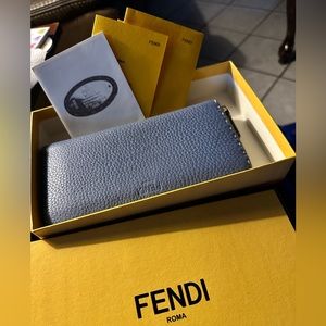 Auth Fendi Romano Selleria Zip Around Wallet Continental Light Blue Calfskin